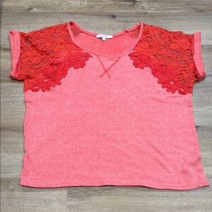 Miss Me Women’s Pink Embellished Crop Tee with Cuffed Sleeves Lace Size M